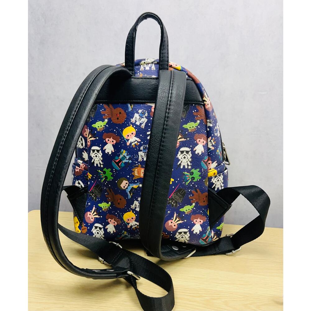 Disney Parks Star Wars Lounge fly SChibi Characters Cute Mini Backpack Like New - Picture 6 of 10